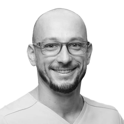 adam pioro